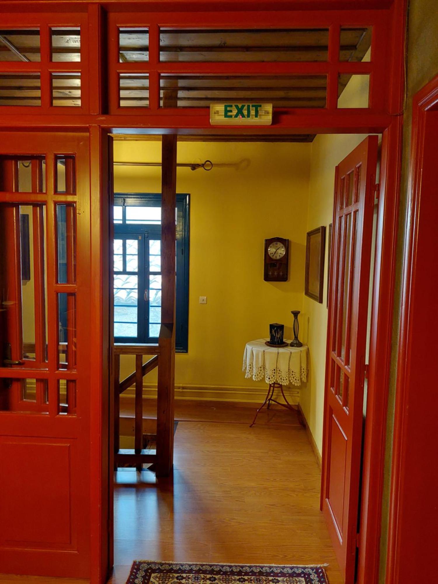 House Mitsiou Traditional Inn Arnaia Exterior photo